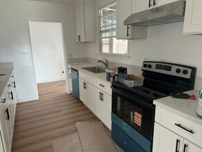 4051 Howard Ave in Los Alamitos, CA - Building Photo - Building Photo