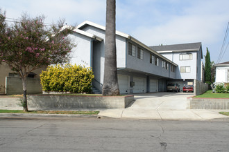 1825 Scott Rd in Burbank, CA - Building Photo - Building Photo