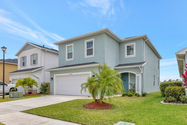 10916 SW Robbia Way in Port St. Lucie, FL - Building Photo - Building Photo