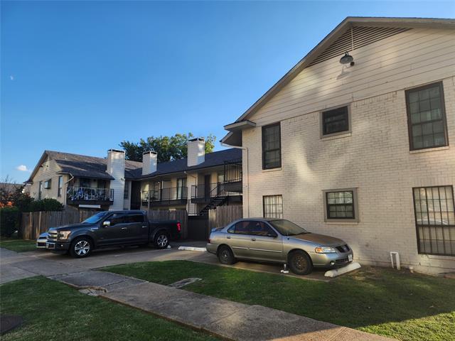property at 1603 N Garrett Ave
