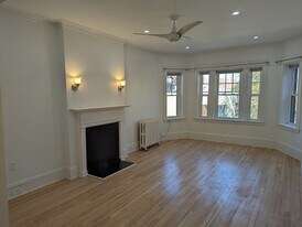 108 Washington St in Boston, MA - Building Photo