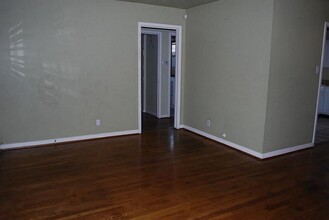 6611 Housman, Unit B in Houston, TX - Building Photo - Building Photo