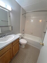 25 S Point Dr, Unit 1 in Boston, MA - Building Photo - Building Photo