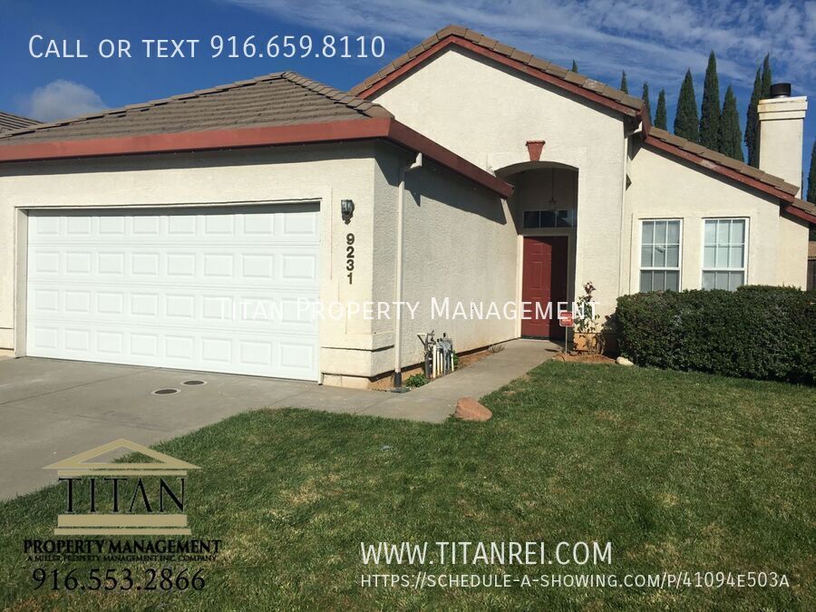 9231 Sunfire Way in Sacramento, CA - Building Photo