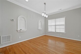 3156 Page Ave in Virginia Beach, VA - Building Photo - Building Photo