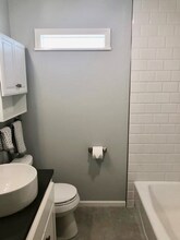 6920 Eliot View Rd in Minneapolis, MN - Building Photo - Building Photo