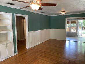 2109 Forest Cir in Orlando, FL - Building Photo - Building Photo