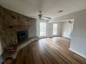 601 Spanish Acres Dr in Bay St. Louis, MS - Foto de edificio - Building Photo