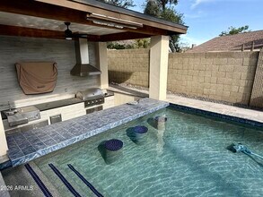 5022 E Salinas St in Phoenix, AZ - Building Photo - Building Photo