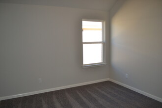 5090 Royal Springs Dr in Forney, TX - Building Photo - Building Photo