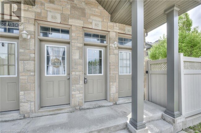 931 Glasgow St in Kitchener, ON - Building Photo - Building Photo
