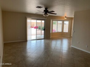 10268 W Ross Ave in Peoria, AZ - Building Photo - Building Photo