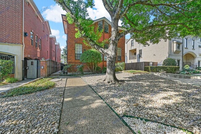 property at 4141 Hyer St
