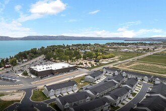 569 Richland Vly St in Garden City, UT - Building Photo - Building Photo