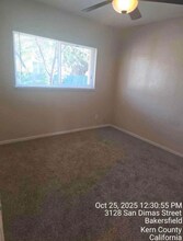 3128 San Dimas St in Bakersfield, CA - Foto de edificio - Building Photo