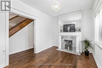 419 Crawford St in Toronto, ON - Building Photo - Building Photo