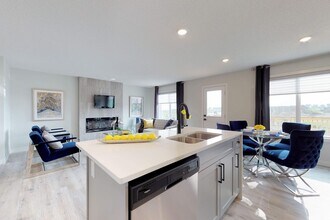 17509-17565 65 St NW in Edmonton, AB - Building Photo - Building Photo