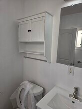 4008 Rockwood St, Unit Rockwood in Los Angeles, CA - Foto de edificio - Building Photo