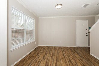 1403 Natural Pine Trail in Conroe, TX - Building Photo - Building Photo