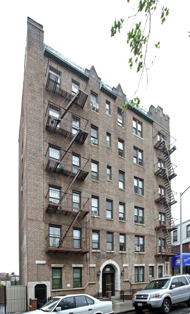 267 Ovington Ave in Brooklyn, NY - Foto de edificio - Building Photo