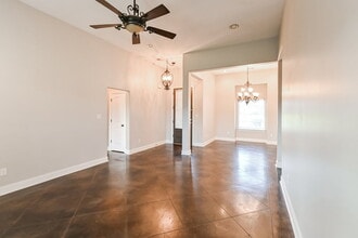 1302 Heritage Dr S in Hernando, MS - Building Photo - Building Photo
