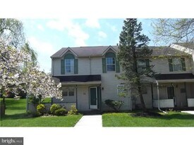 21 Adam Ct, Unit 108 in Mount Holly, NJ - Building Photo