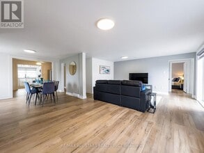 36 Main St in Kawartha Lakes, ON - Building Photo - Building Photo