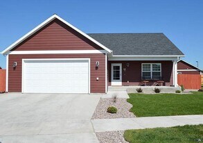 1009 Lowline Spur Rd in Belgrade, MT - Building Photo