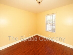 995 King St in Charleston, SC - Building Photo - Building Photo