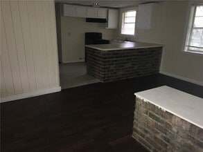 5670 Mardanne Dr in Theodore, AL - Building Photo - Building Photo
