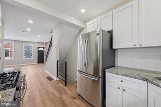 1739 Pierce St in Philadelphia, PA - Building Photo - Building Photo