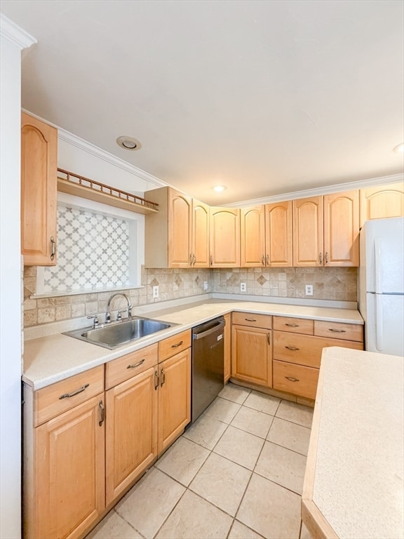 102 Dysart St in Quincy, MA - Building Photo - Building Photo