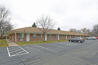 Dow Manor Apartments in Richmond, MI - Building Photo - Building Photo