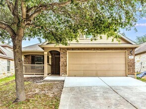 5932 Abby Ann Ln in Austin, TX - Building Photo - Building Photo
