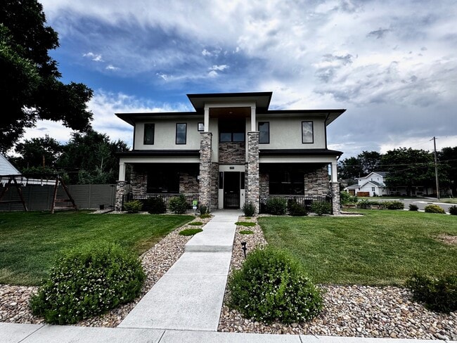 2900 S Adams St in Denver, CO - Building Photo - Building Photo