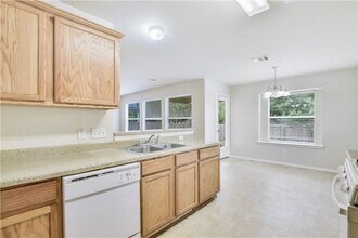 11708 Raymond C Ewry Ln in Austin, TX - Building Photo - Building Photo