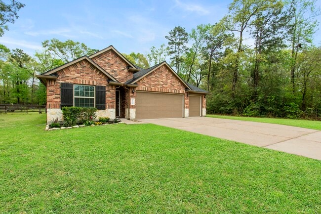 4551 Axis Trail in Conroe, TX - Building Photo - Building Photo