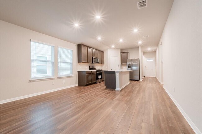1642 Settlers Glen Dr in Round Rock, TX - Building Photo - Building Photo