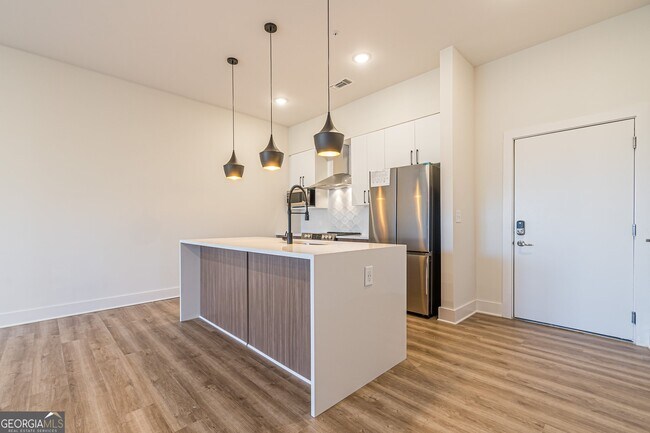 112 Rogers St NE in Atlanta, GA - Building Photo - Building Photo