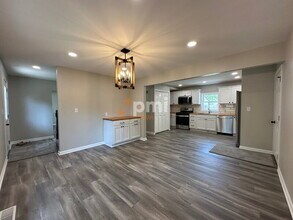 397 Briarwood Dr in Valparaiso, IN - Building Photo - Building Photo