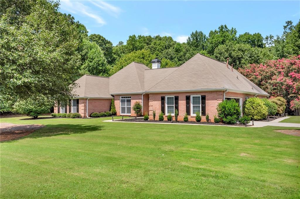 145 Springfield Creek Rd in Alpharetta, GA - Building Photo
