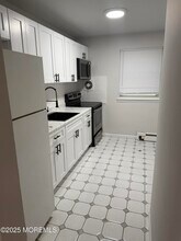 289 Main St in Spotswood, NJ - Building Photo - Building Photo