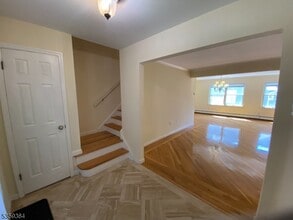 607 Grove St in Clifton, NJ - Building Photo - Building Photo