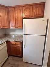 4 Carillon Dr in Rocky Hill, CT - Building Photo - Building Photo