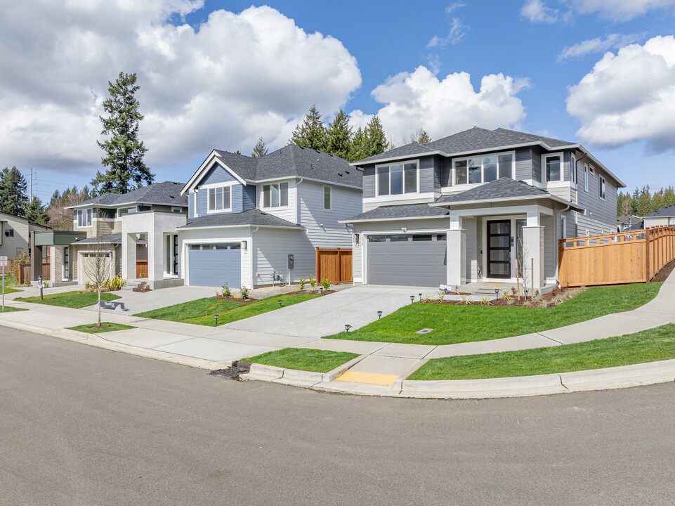 Cascara Creek in Covington, WA - Building Photo