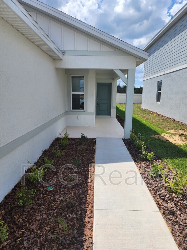 1634 Delightful Dr in Davenport, FL - Foto de edificio - Building Photo