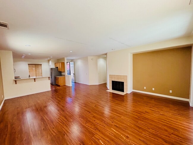 5806 W Avenue K3 in Lancaster, CA - Building Photo - Building Photo