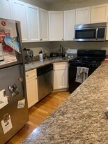 328 Saint Paul St, Unit 4 in Brookline, MA - Building Photo