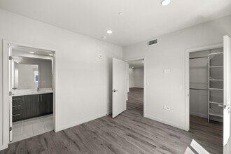The Dream on Tamarind in Los Angeles, CA - Building Photo - Building Photo
