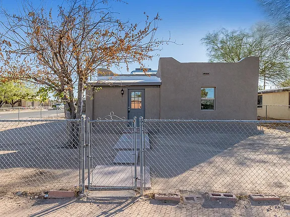 238 E Aviation Dr in Tucson, AZ - Building Photo